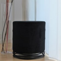 Puf - sort Ekko puf F2 model - Ekko velour puf fra OBUZI