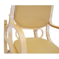 Gyngestol lavet af birketr� med gult stof p� stofs�de - rokkestol