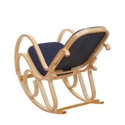 Gyngestol lavet af egetr� med antracit gr�t stof p� stofs�de