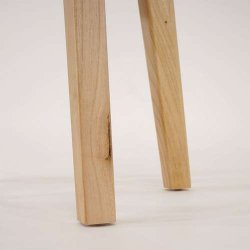 Kommode - hvidt sengebord i retro design med 2 skuffer - 59 x 40 x 30 cm