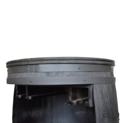 Vintnde bar i rustik sort mangotr - Rosey-Black barskab og vinreol