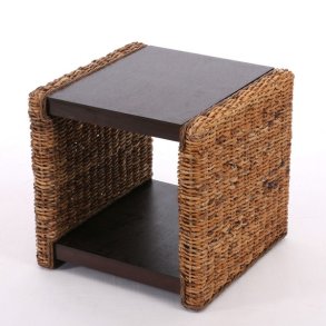 Sidebord - sengebord eller skammel/taburet i flettet rattan