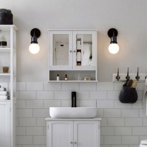 Spejlskab - vghngt skab med 2 spejldre - hvid 58 x 56 x 13 cm