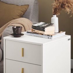 Bord med 3 skuffer - sengebord, natbord, sidebord - hvid