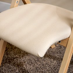 Klapstol, foldbar stol i tr med polstring beige 54x48x80 cm