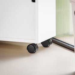 Badevrelsesskab p hjul, smalt toiletskab med hylder, hvid