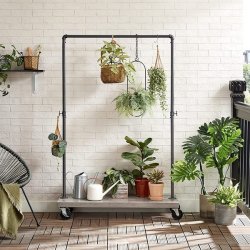 Tjstativ p hjul - garderobestativ med hylde og tjstang