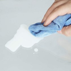 Sidebord - rundt sofabord med hrdet glas og gyldent stel - 50