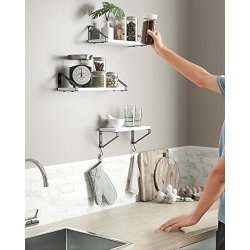 Hylder i tr� - 3 v�gh�ngte sv�vende tr�hylder - hvide v�ghylder