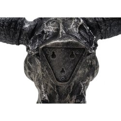 Tyrekranie med horn - slvfarvet jagttrof som vgdekoration - Tyr