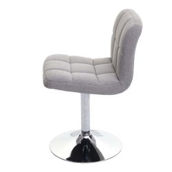 Spisestuestole - 2 drejbar spisebordsstole - lysegrt stof