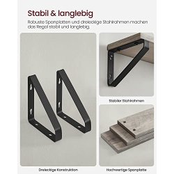 Hylder i tr - 3 vghngte svvende trhylder - gr vghylder